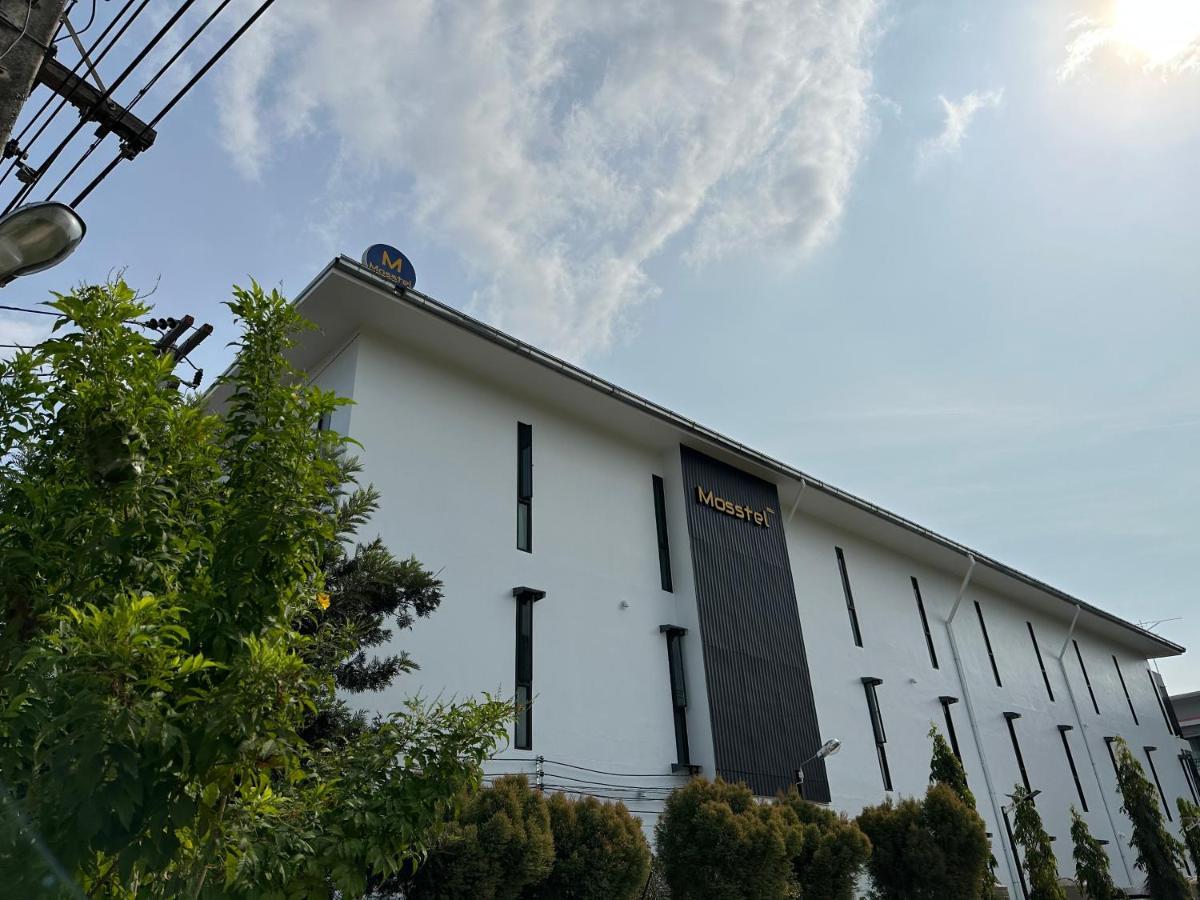 Hotel Mosstel Phitsanulok Exterior foto