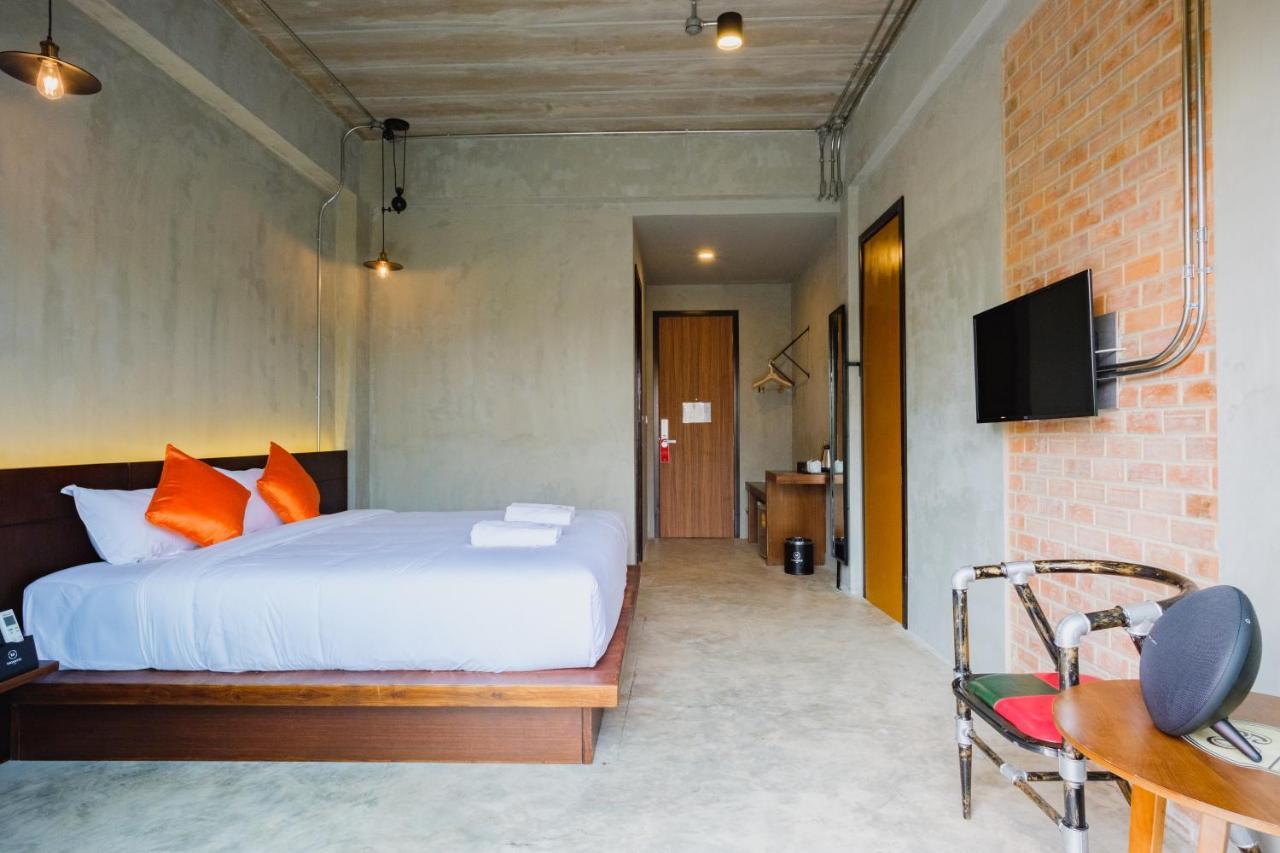 Hotel Mosstel Phitsanulok Exterior foto